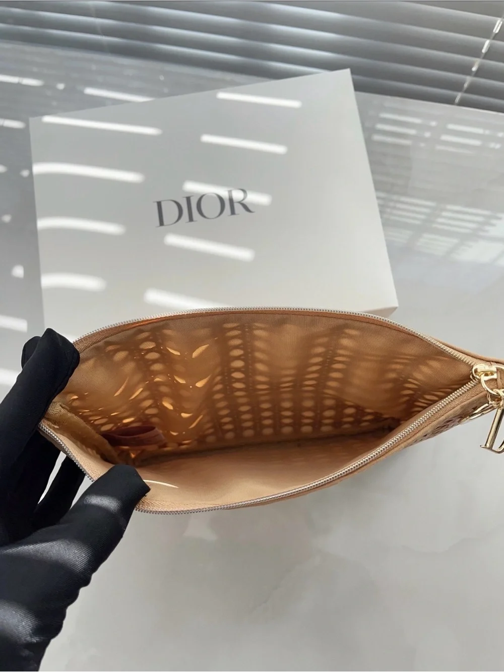 DIOR beaute Tan Woven Raffia Zip Pouch